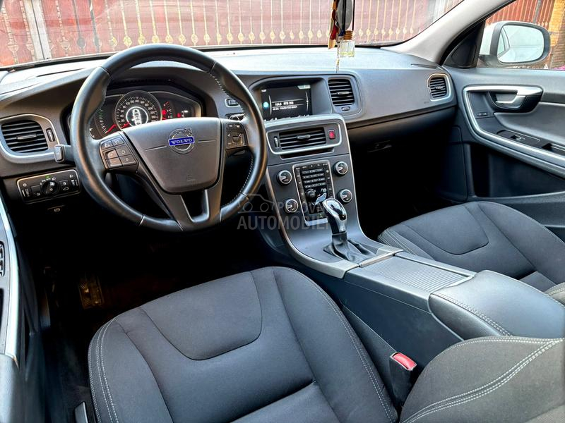 Volvo V60 2.0 D4 190/CH/matik