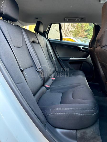 Volvo V60 2.0 D4 190/CH/matik