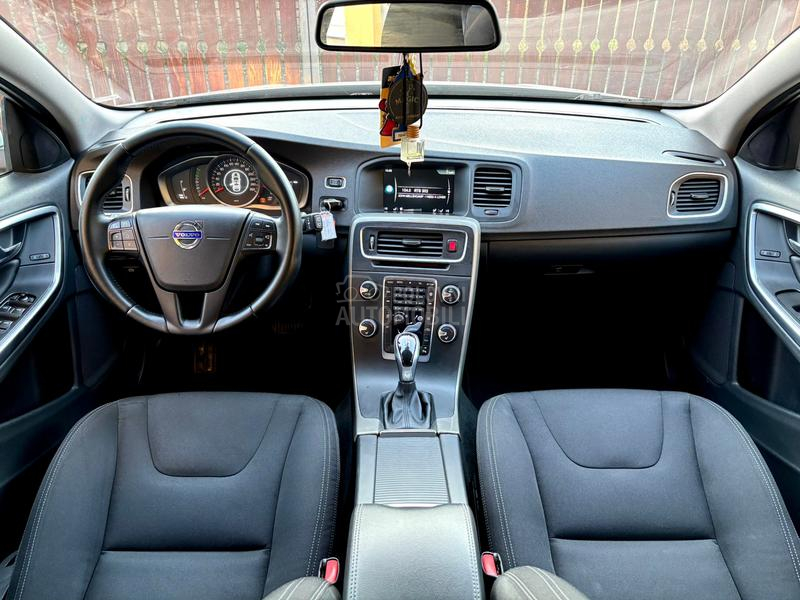 Volvo V60 2.0 D4 190/CH/matik