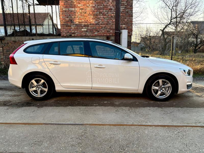 Volvo V60 2.0 D4 190/CH/matik