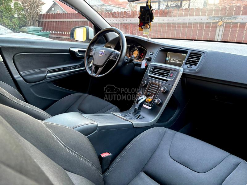 Volvo V60 2.0 D4 190/CH/matik