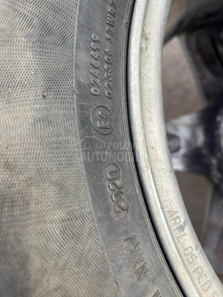 Continental 215/60 R16 Zimska
