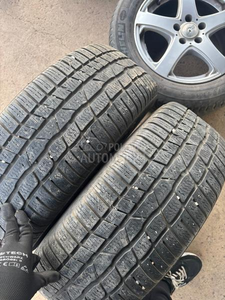 Continental 215/60 R16 Zimska