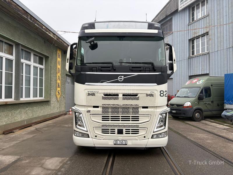 Volvo FH460