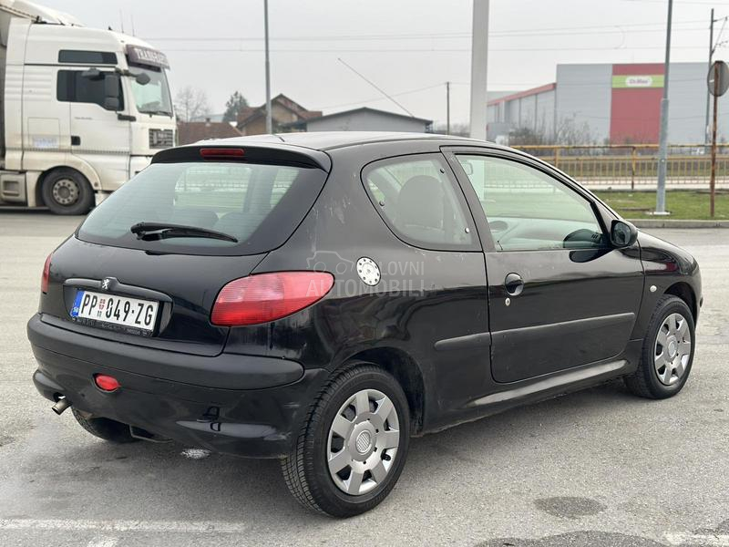 Peugeot 206 