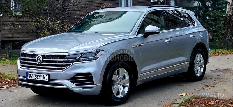 Volkswagen Touareg 3.0 V6 286hp MATRIX