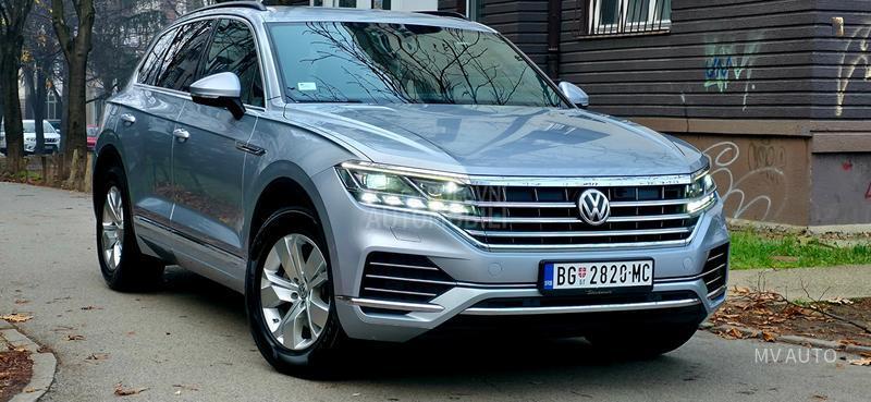 Volkswagen Touareg 3.0 V6 286hp MATRIX