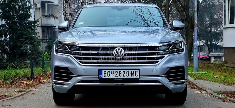 Volkswagen Touareg 3.0 V6 286hp MATRIX