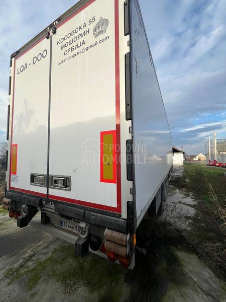 Lamberet Carier Vector