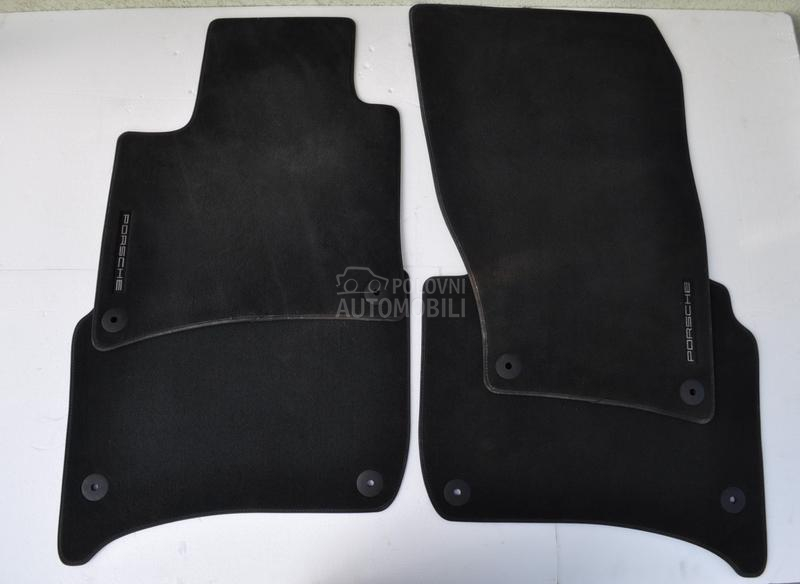 Originalne tepih patosnice