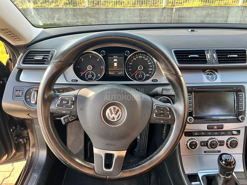 Volkswagen Passat CC 