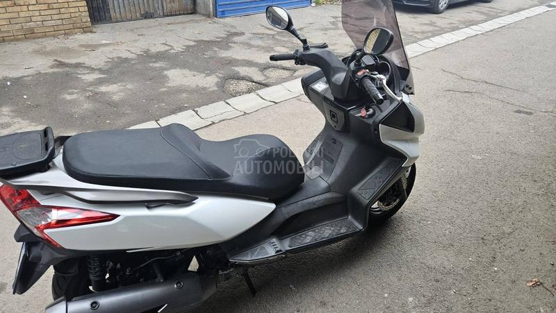 Kymco Downtown 300i