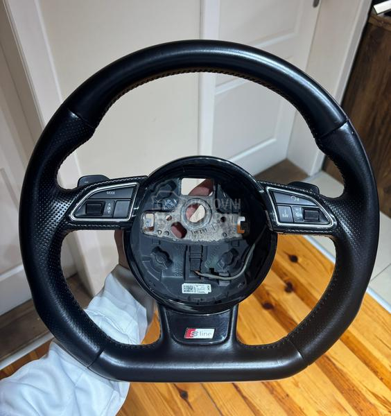 Zasecen volan sa siftericama