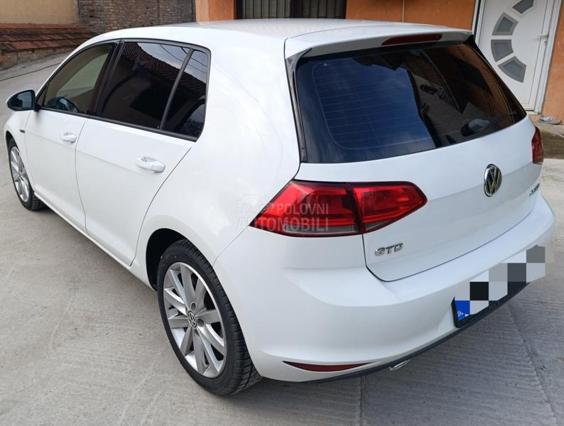 Volkswagen Golf 7 1.6