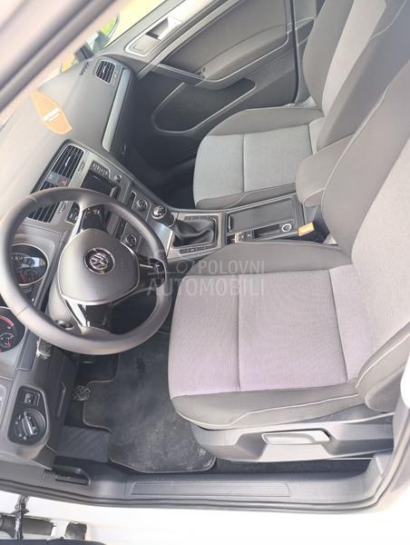 Volkswagen Golf 7 1.6
