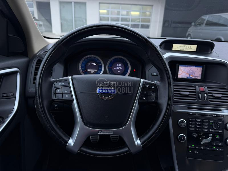 Volvo XC60 4x4 R- DESIGN CH