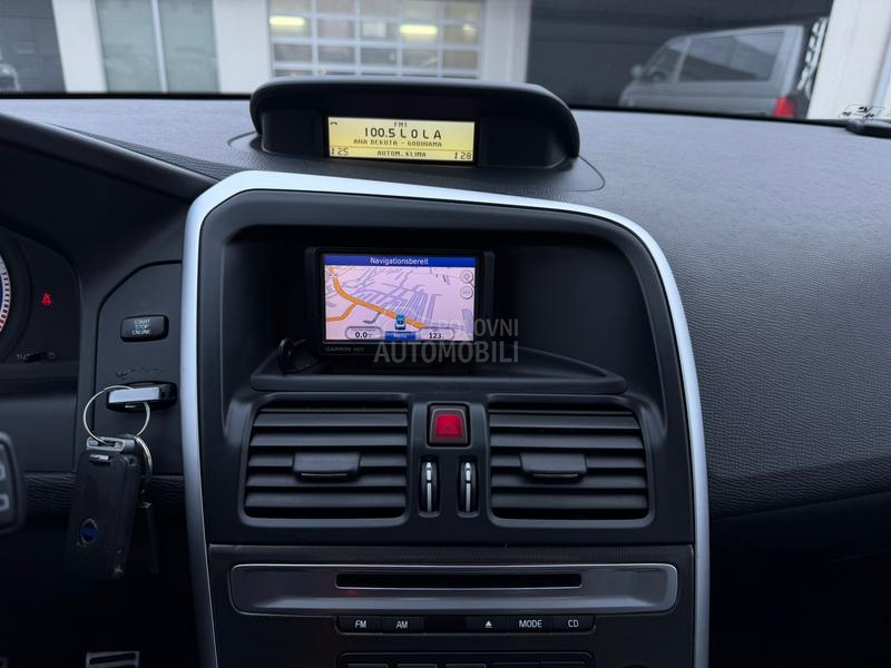 Volvo XC60 4x4 R- DESIGN CH