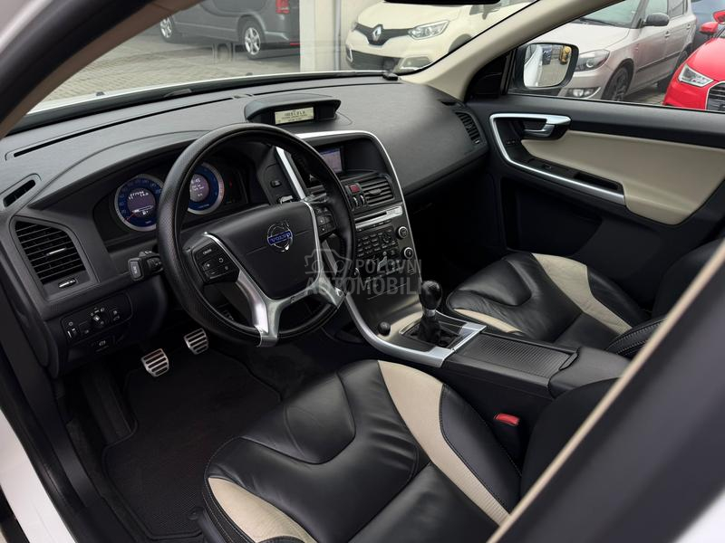 Volvo XC60 4x4 R- DESIGN CH