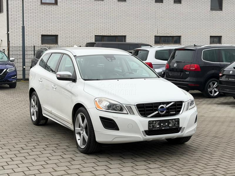 Volvo XC60 4x4 R- DESIGN CH
