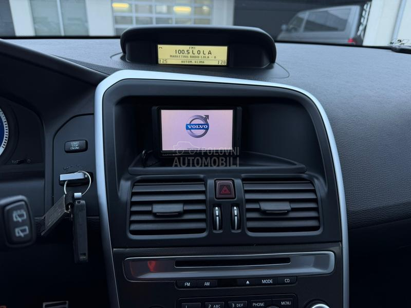 Volvo XC60 4x4 R- DESIGN CH