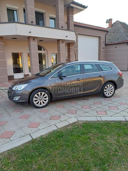 Opel Astra J 1.3 CDTI