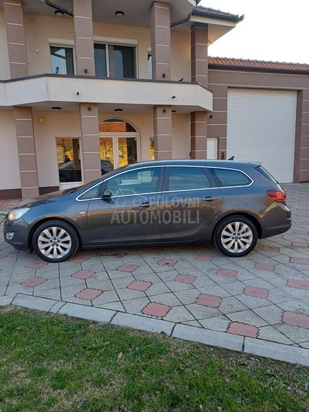 Opel Astra J 1.3 CDTI