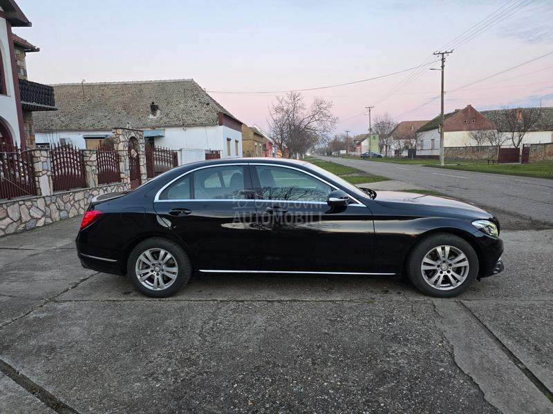 Mercedes Benz C 220 2.2