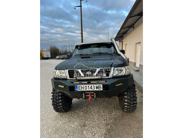 Nissan Patrol 