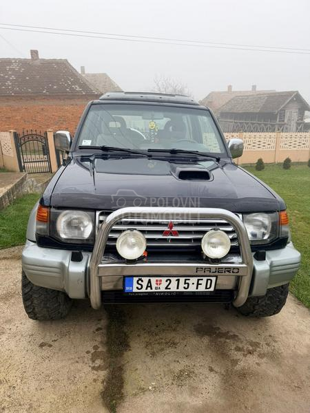 Mitsubishi Pajero 