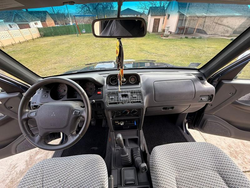 Mitsubishi Pajero 