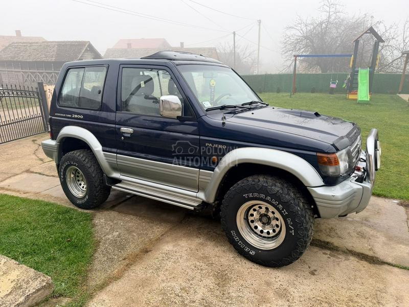 Mitsubishi Pajero 