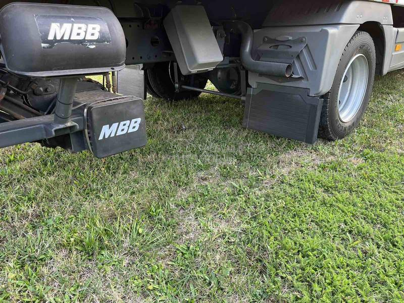 Mercedes Benz Atego 815