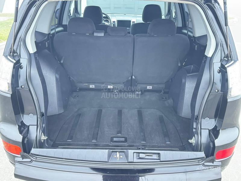 Mitsubishi Outlander 2.0 DID4x4 NAV. KAM.