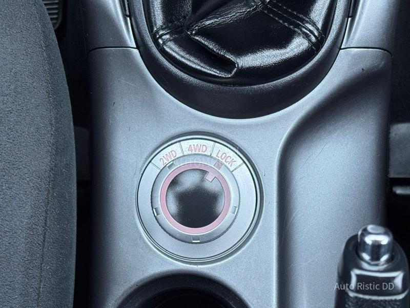 Mitsubishi Outlander 2.0 DID4x4 NAV. KAM.