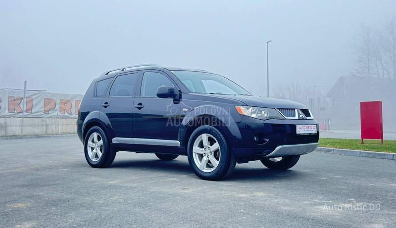 Mitsubishi Outlander 2.0 DID4x4 NAV. KAM.