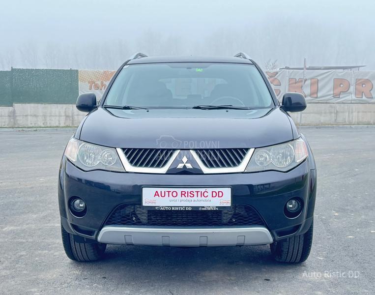 Mitsubishi Outlander 2.0 DID4x4 NAV. KAM.