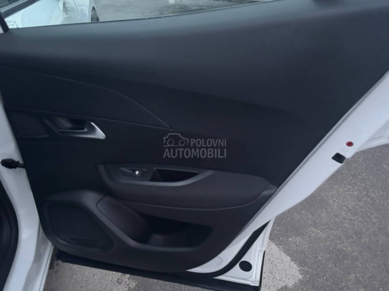 Peugeot 2008 1,2 88000