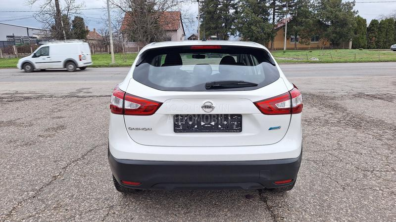 Nissan Qashqai 1.5 DCI