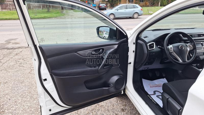 Nissan Qashqai 1.5 DCI