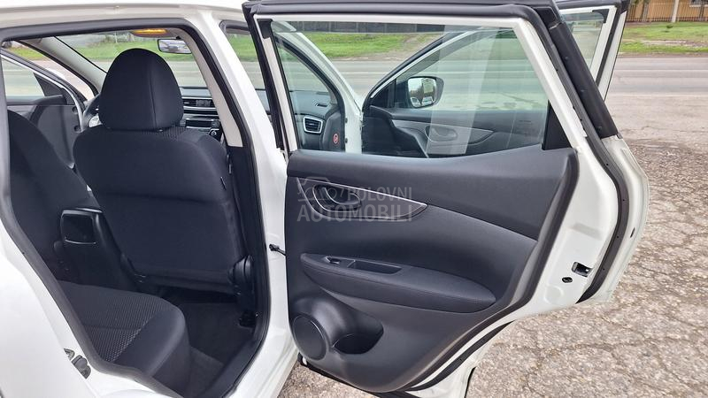 Nissan Qashqai 1.5 DCI