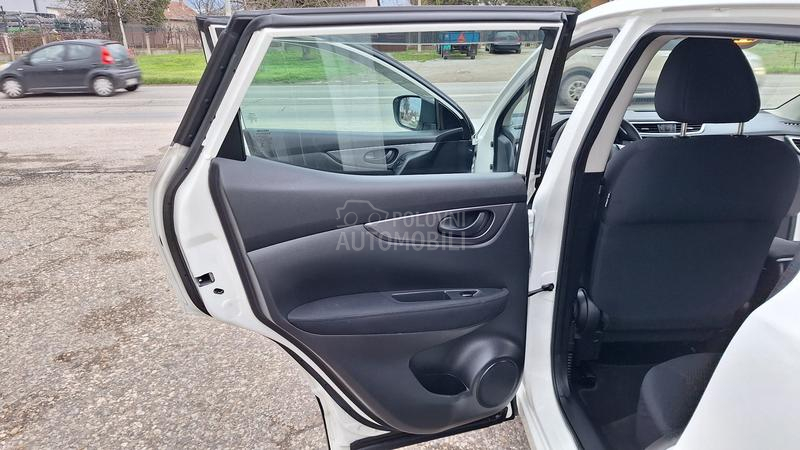 Nissan Qashqai 1.5 DCI