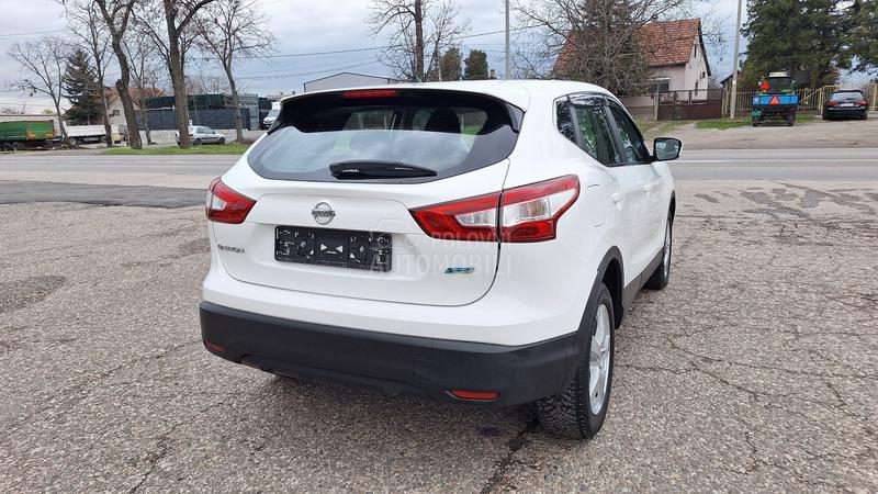 Nissan Qashqai 1.5 DCI