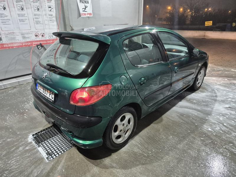 Peugeot 206 