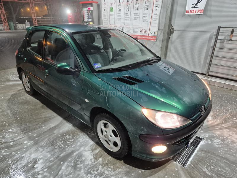 Peugeot 206 