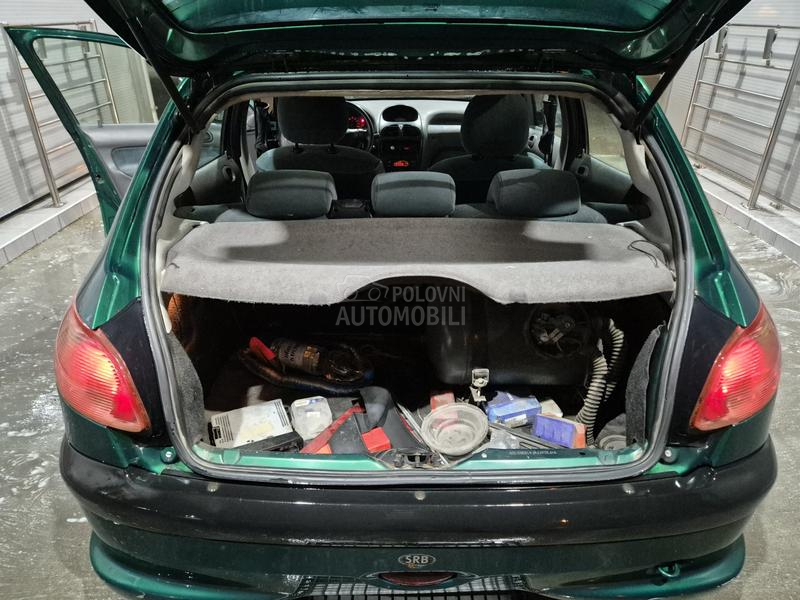 Peugeot 206 