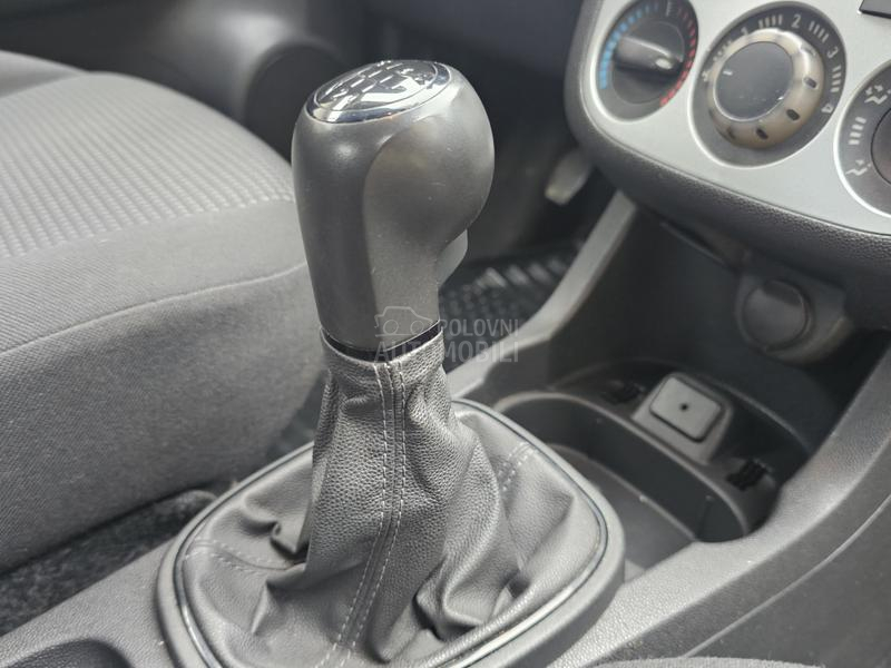 Opel Corsa D 