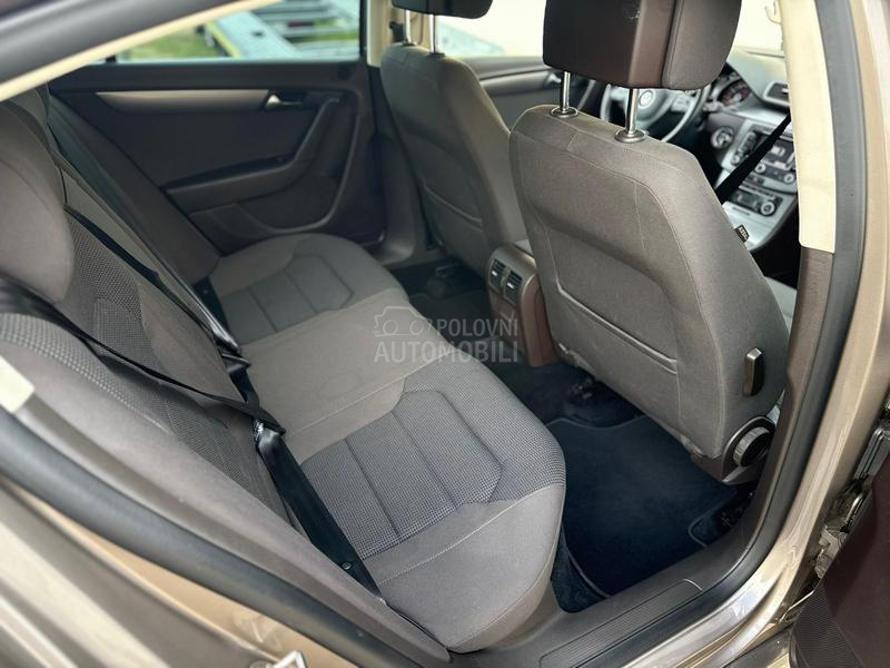 Volkswagen Passat B7 t o p