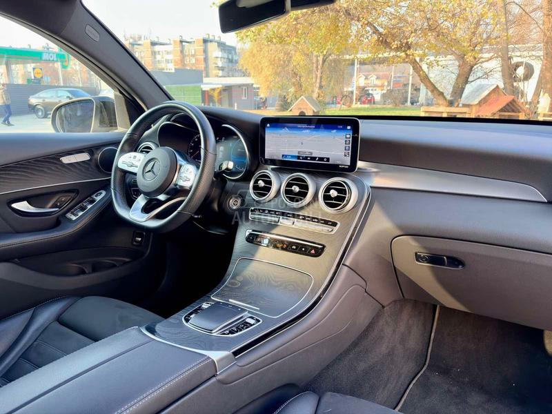 Mercedes Benz GLC 220 amg/coupe/4m