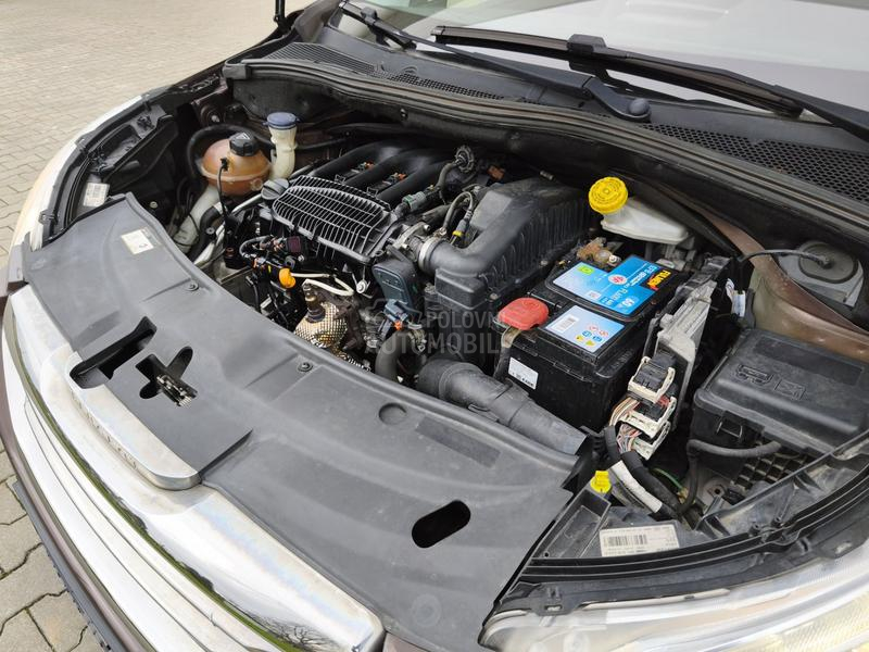 Peugeot 2008 1.2 ALLURE/PANO