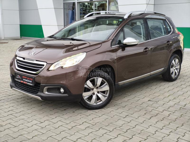 Peugeot 2008 1.2 ALLURE/PANO